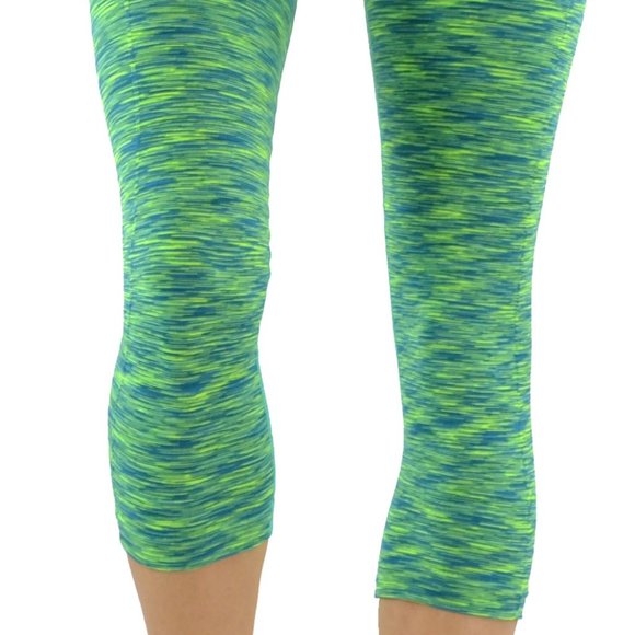 Two Tone Yoga Dry-Fit Workout Capris - Picture 4 of 5